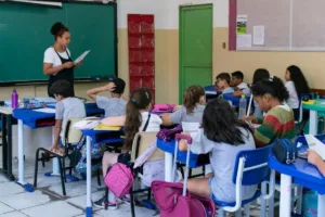 Convocação de professores temporários em Goiânia