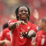 Suíça vence Canadá e lidera grupo B na Copa do Mundo