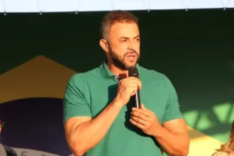 Prefeito de São Simão preso por fraude em contratos da saúde