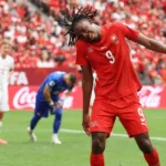 Suíça na Copa 2026 liderando o Grupo B após vitória