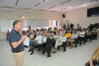 Marconi Perillo em visita a cidades de Goiás