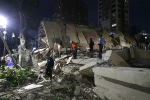 Destruição causada pelo terremoto na Venezuela