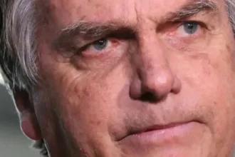 Prisão domiciliar de Bolsonaro e decisão de Moraes