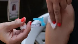 Vacina contra HPV para jovens em Goiânia
