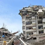 Celular Android exibindo alerta de terremoto