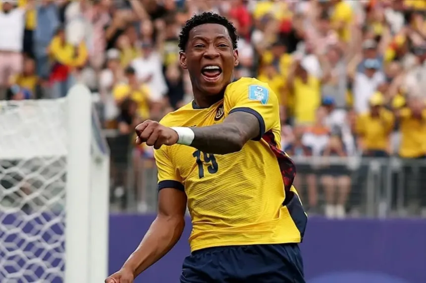 Presidente do Equador decreta feriado após classificação na Copa