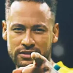 Neymar comemora gol contra Japão na seleção brasileira