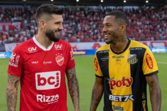 Vila Nova x Novorizontino no estádio Jorjão