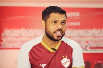 Arbitragem desastrosa no jogo do Vila Nova contra o Novorizontino
