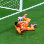Falha de Muslera no jogo contra Espanha