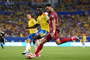 Colômbia e Portugal em jogo sem gols na Copa do Mundo