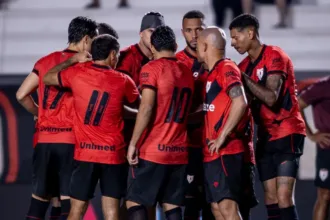 Atlético busca vencer em casa contra a Ponte Preta