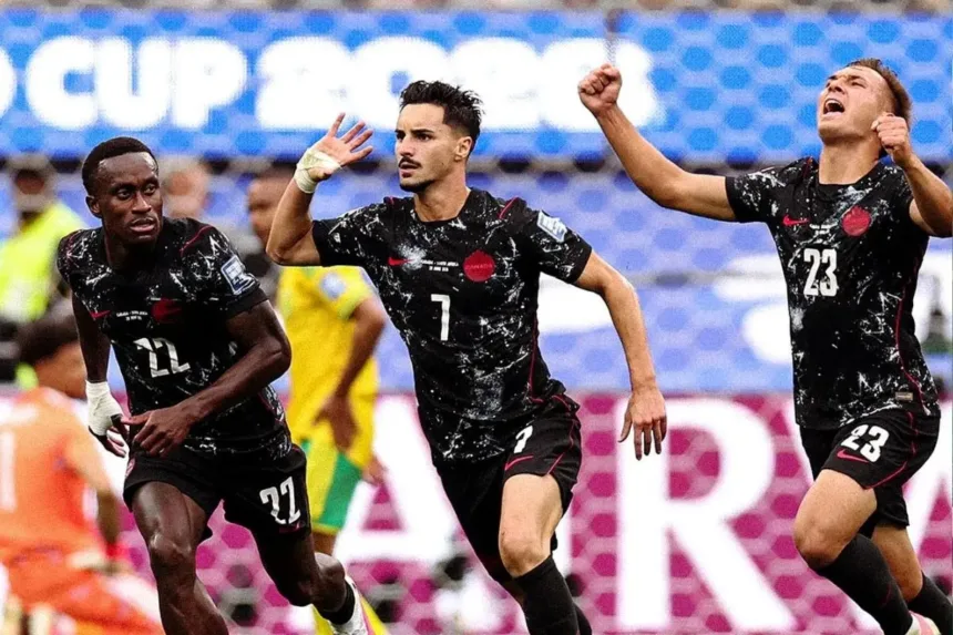 Canadá vence África do Sul na Copa com gol nos acréscimos