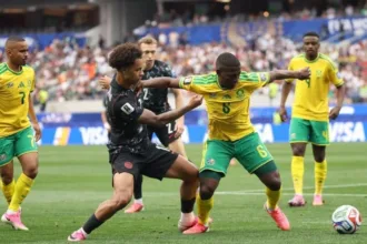 Canadá celebra vitória na Copa do Mundo