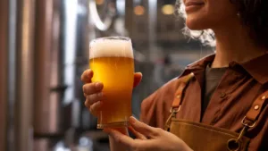 Cerveja que substitui vacinas desenvolvida por virologista