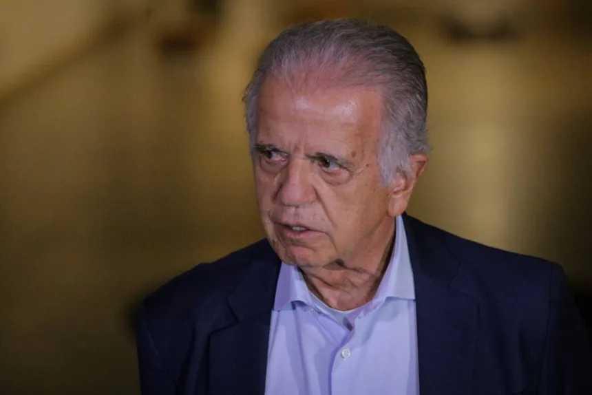 José Múcio em Caracas para ajuda à Venezuela após terremotos