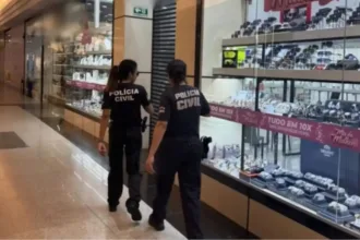 Furto em joalheria com prejuízo de R$ 500 mil