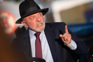 Lula anuncia ajuda do Brasil à Venezuela após terremotos