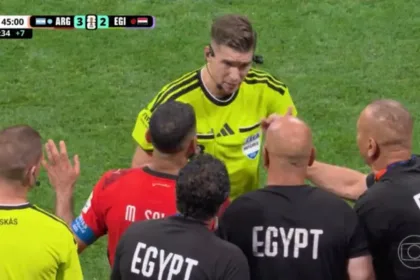 Críticas à arbitragem Fifa durante a Copa do Mundo