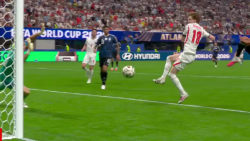 Inglaterra vence Argentina com gol de atacante contestável
