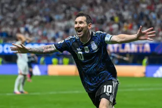 Argentina vence Inglaterra na semifinal da Copa do Mundo