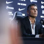 Pedro Emanuel em sua estreia como técnico do Vasco