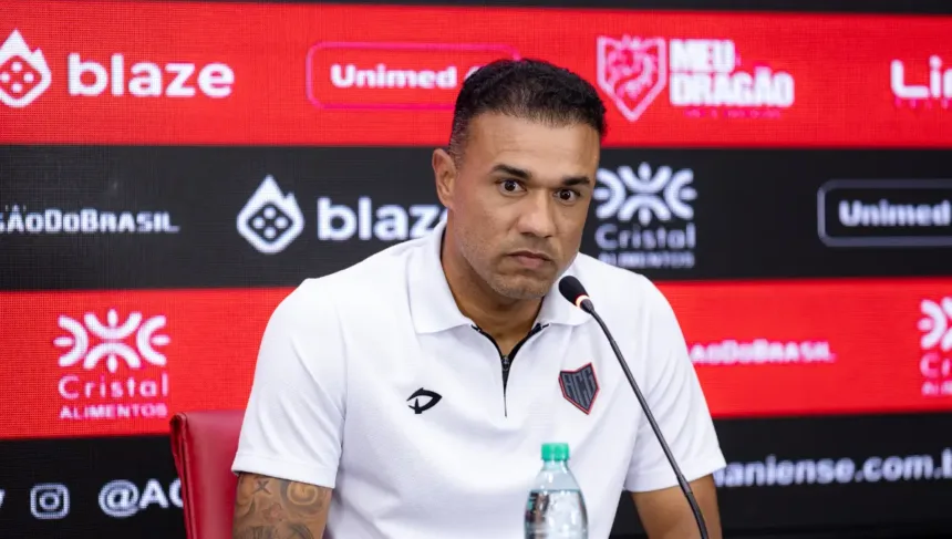 Técnico do Dragão relembra passagem marcante pelo Athletic-MG: “Fundamental na minha história” 1 tecnico-do-dragao-relembra-passagem-marcante-pelo-athletic-mg:-“fundamental-na-minha-historia”