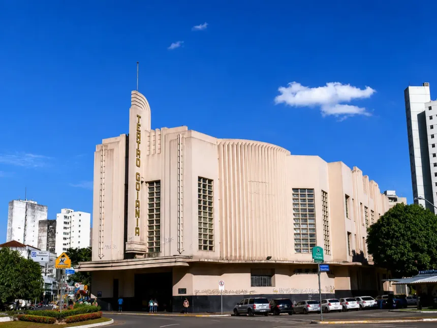 Teatro Goiânia perde recursos do Novo PAC e restauração é adiada 1 Restauração do Teatro Goiânia adiada por perda de recursos do Novo PAC