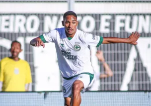 Goiás alcança quarto jogo de invencibilidade