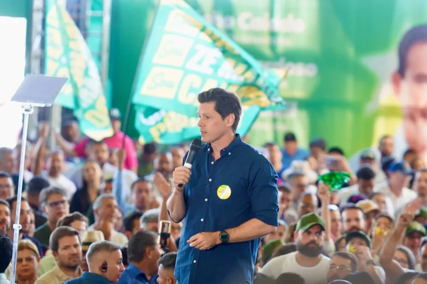 Daniel Vilela reúne base em Trindade e prega continuidade do atual projeto político 1 Daniel Vilela discursa sobre a continuidade do projeto político em Goiás