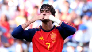 Gol da Espanha contra a Argentina na final