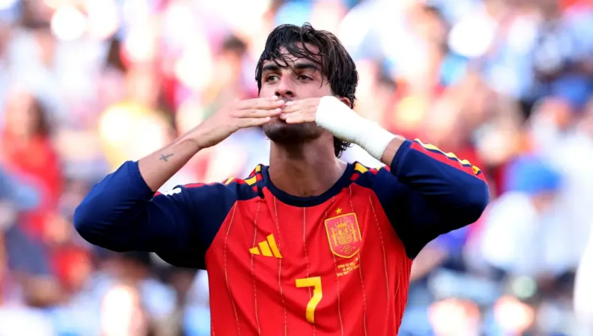 Espanha abre placar contra Argentina com gol de atacante reserva 1 Gol da Espanha contra a Argentina na final