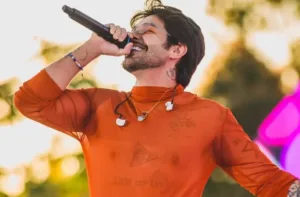 Guilherme responde críticas sobre look no Rio Araguaia