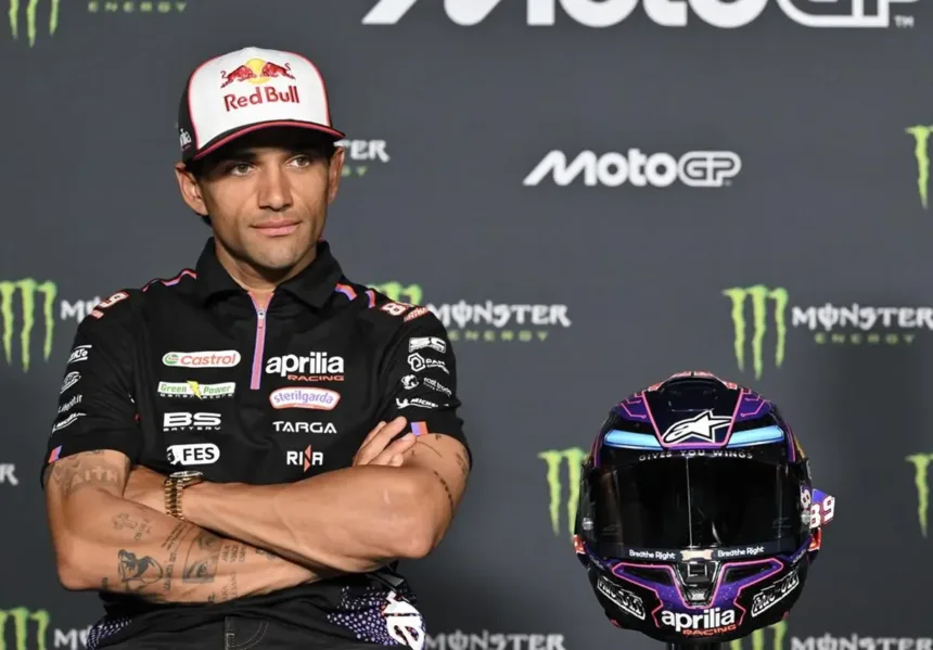 Líder da MotoGP, Jorge Martín diz que precisa recuperar a velocidade na segunda parte da temporada 1 Jorge Martín liderando na MotoGP, buscando recuperar velocidade