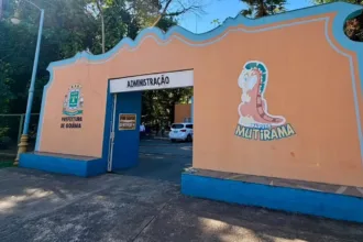 Reabertura do Mutirama com visitantes aproveitando as atrações