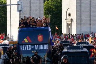 Comemoração Copa do Mundo em Madri com a seleção espanhola