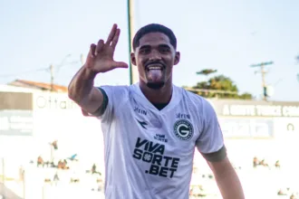 apos-inicio-discreto,-kadu-sousa-vira-protagonista-no-goias
