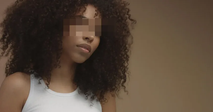 ‘Cabelo arrepiado’: síndica é investigada por injúria racial contra moradora em Goiânia 1 Síndica investigada por injúria racial em Goiânia