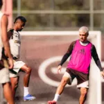 Arrascaeta retorna ao Flamengo para jogo contra Chapecoense