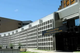 Granada encontrada no Rio de Janeiro em casa de idosa