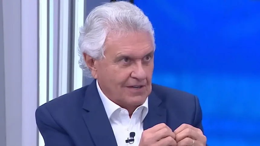 Ronaldo Caiado critica concessão de green card a Eduardo Bolsonaro