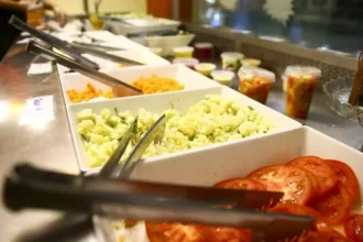 restaurante-em-goiania-e-condenado-por-servir-sobras-de-comida-a-trabalhador