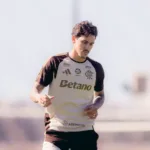Atacante do Flamengo Pedro em ação