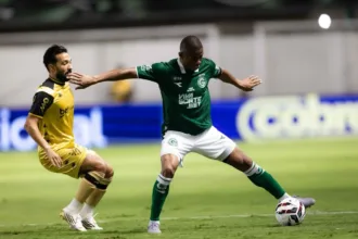 goias-evita-derrota-nos-minutos-finais-e-empata-com-o-sport