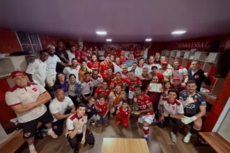 vila-nova-termina-1o-turno-com-“campanha-de-acesso”