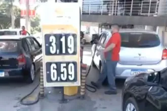 etanol-a-r$-3,19-faz-motoristas-enfrentarem-filas-em-goiania