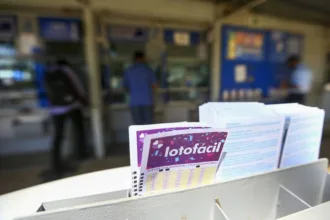 Resultado Lotofácil 3744 sorteio de hoje