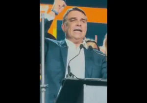Candidatura Flávio Bolsonaro confirmada em convenção do PL