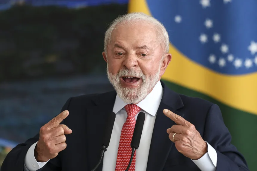 Explicações de Lula sobre publicações no TSE