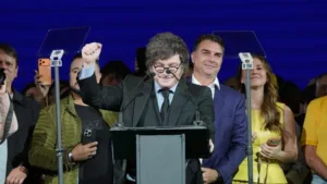 Vanderlan Cardoso anuncia investimentos em educação em Goiás